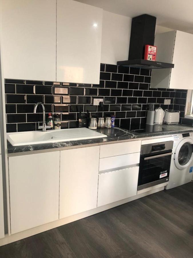 Apartment Ground Floor 2, Lynton